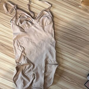 SKIMS Nude Shapewear Bodysuit